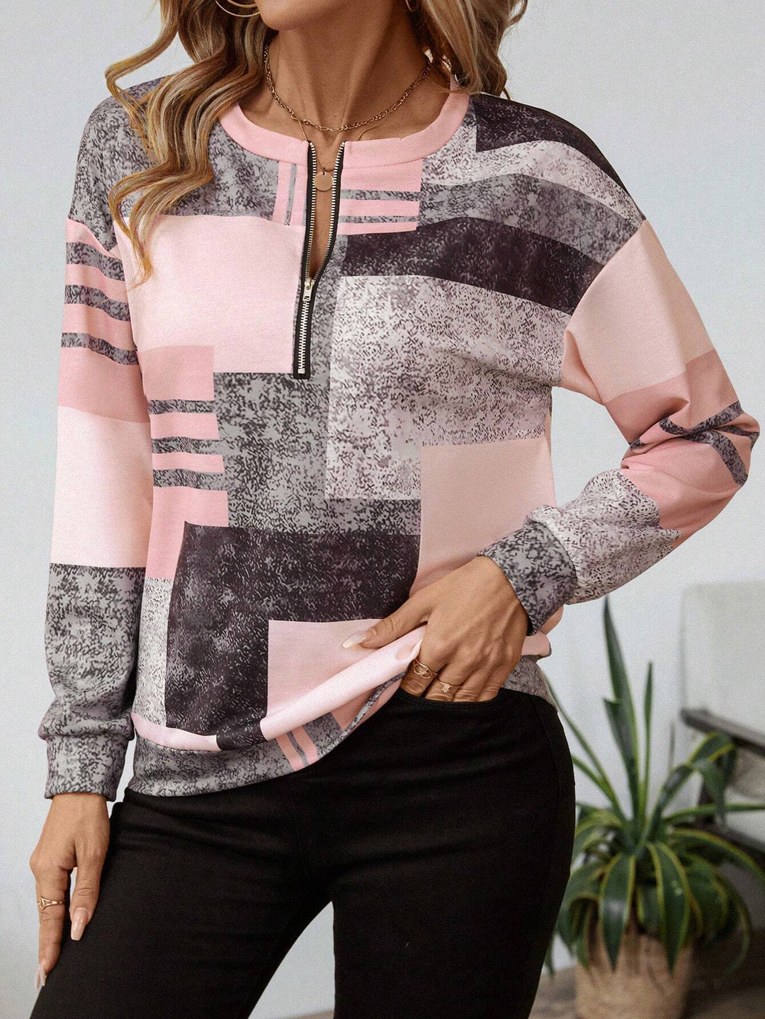 Anela™ | Chic Vintage Sweatshirt