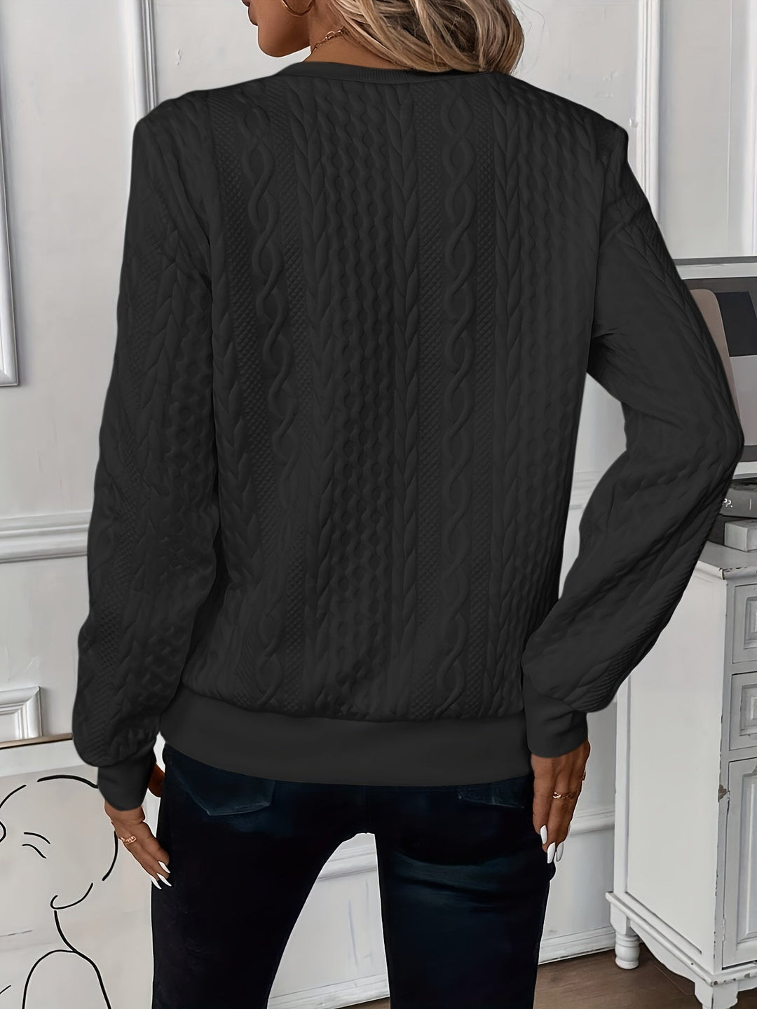Joy | Elegant Knitted Sweater