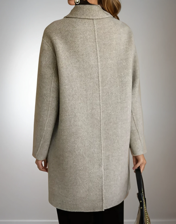 GIA | Chic and Comfortable Cardigan
