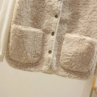 Vicky | Classic Cardigan