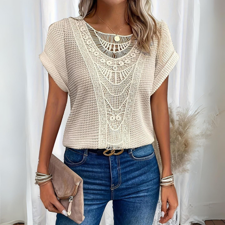 Sophie | Chic And Elegant Lace Top