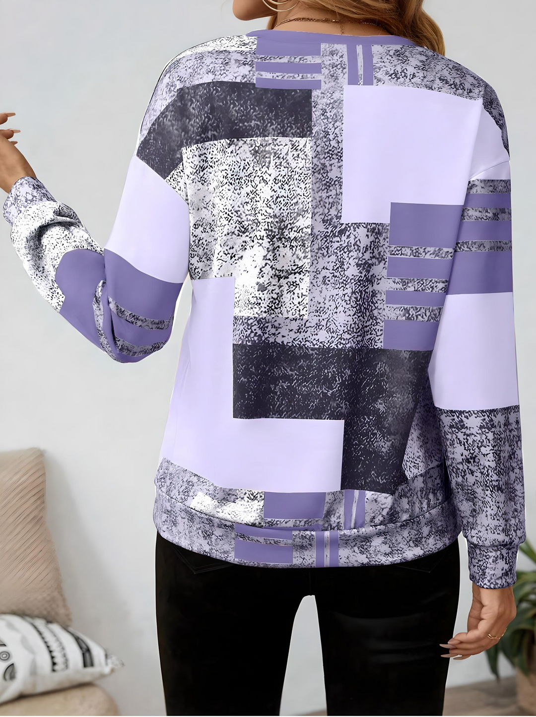 Anela™ | Chic Vintage Sweatshirt