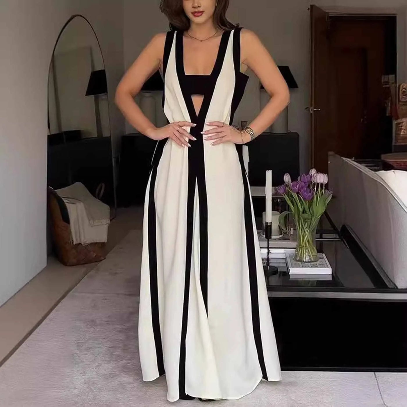 Eveline | Elegant V-Neck Colorblock Maxi Dress
